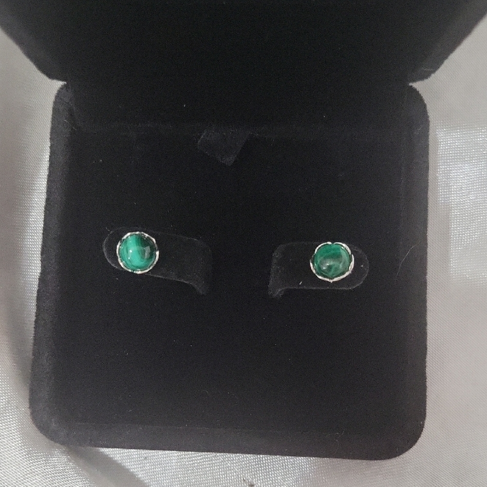 LOW START!!! New Genuine Malachite Gemstone and Silver Earrings